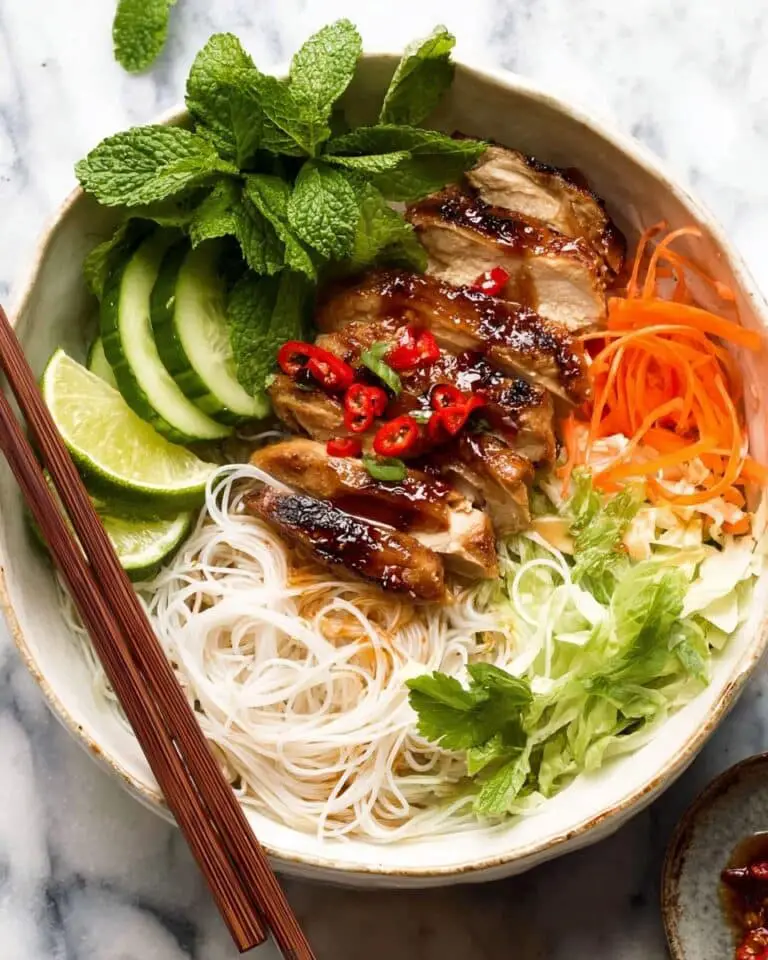 Vietnamese Noodles with Lemongrass Chicken Recipe
