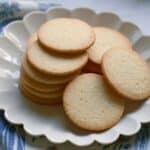 Easy 3-Ingredient Shortbread Cookies Recipe