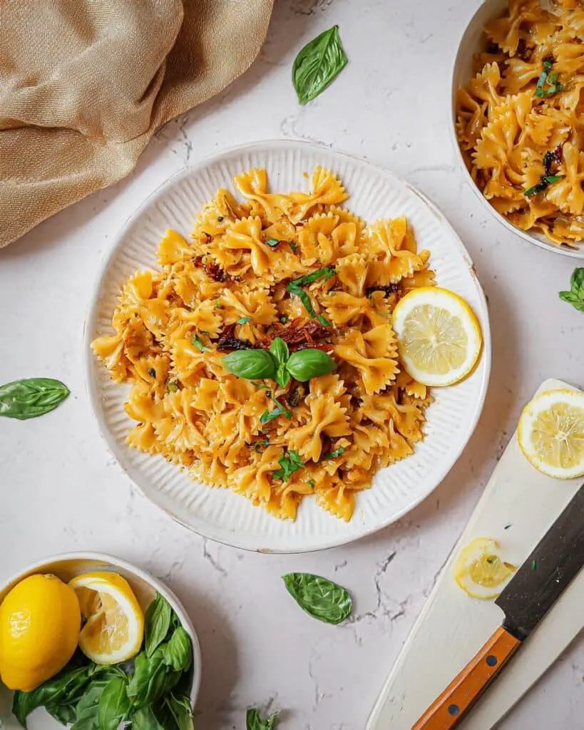 One Pan Caramelized Onion Pasta Recipe