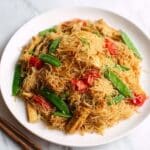 Quick & Easy Singapore Curry Noodles Recipe