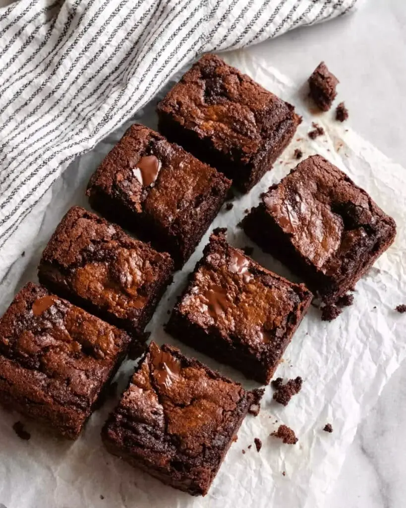 Healthy Greek Yogurt Brownies (67 Calories Each) Recipe