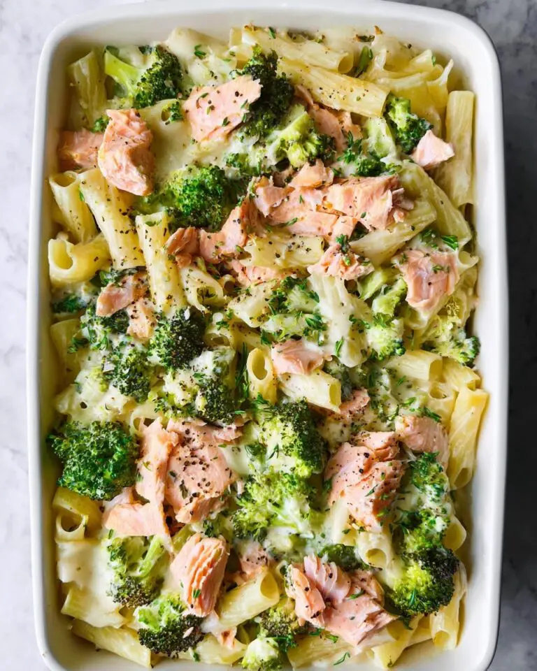 Salmon and Broccoli Pasta with Cream Cheese and Mozzarella Recipe