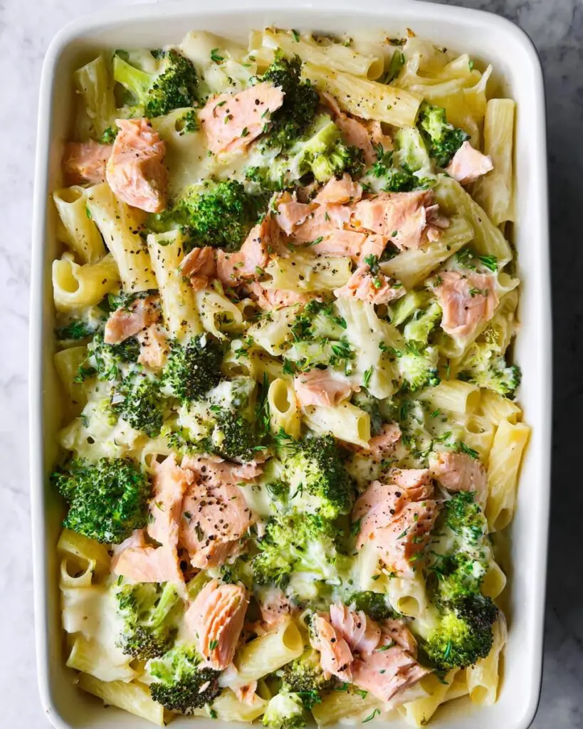 Salmon and Broccoli Pasta with Cream Cheese and Mozzarella Recipe