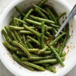 Slow Cooker Green Beans with Garlic, Onion Powder, and Paprika Recipe