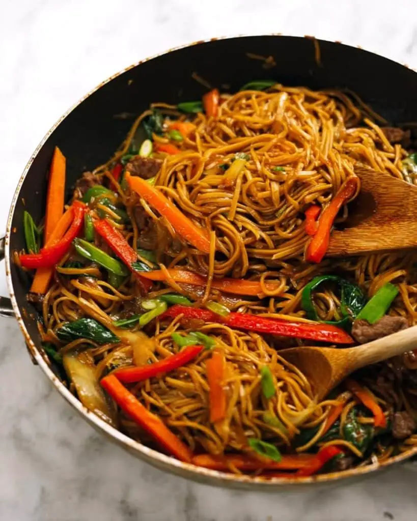 Chicken and Vegetable Lo Mein Noodles Recipe